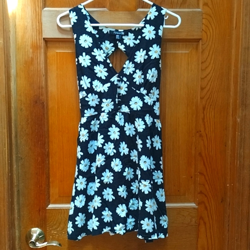 Forever 21 Daisy Dress